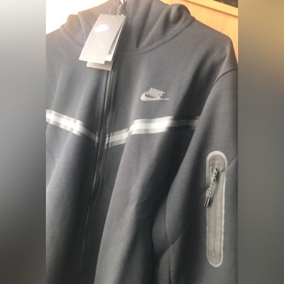 Nike Techfleece Black - Picture 2 of 5
